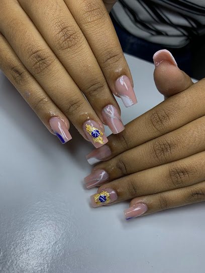 baddie by gabi: salão de beleza em Ribeirópolis, Praia Grande