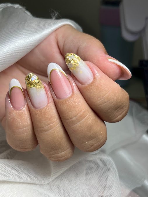 Nicole Silva Nail Designer ( SALA 1 ): unhas em Est dos Eucaliptos, Peruíbe