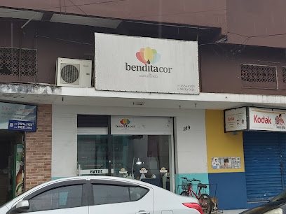 Benditacor Esmalteria: unhas em Centro, Cubatão