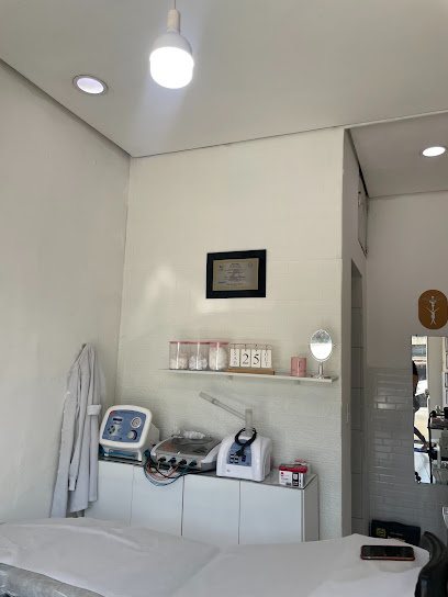 Clínica Estética Rebeca Duarte: estética em Casqueiro, Cubatão