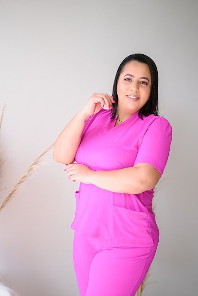 Estúdio Rose Dias: salão de beleza em Estância dos Eucaliptos, Peruíbe
