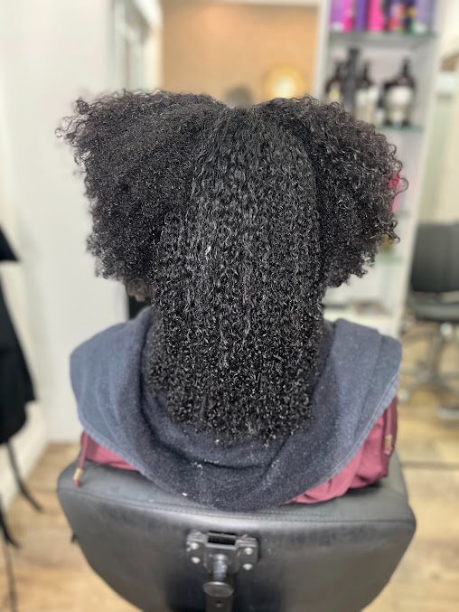 Jenifer Damasceno: cabelo em Cidade Ocian, Praia Grande (foto 2)