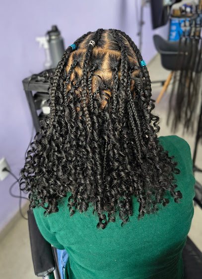 Studio liberte seus cachos: cabelo em Vila Ema, São Vicente (foto 3)