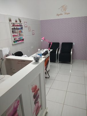 Jaqueline Franção: salão de beleza em Jardim Caraminguava, Peruíbe