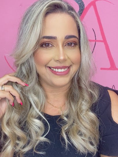 Studio Stefani Braga: salão de beleza em Samarita, São Vicente