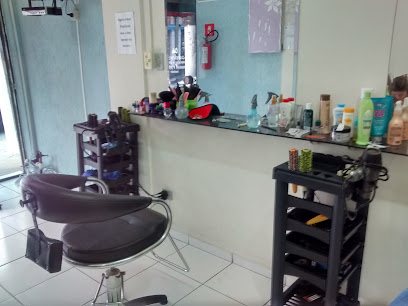 Salão de Beleza Victória (Salão da Cida): salão de beleza em Centro, Praia Grande