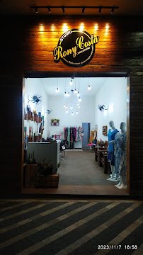 Studio Rony Costa: cabelo em Centro, Peruíbe (foto 2)