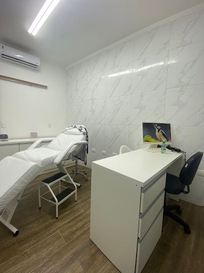 Estética Manu Santana: estética em Aviação, Praia Grande (foto 2)