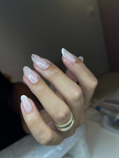 Bárbara Milena Nail Designer: unhas em Boqueirão, Praia Grande