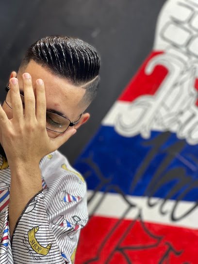 Salão do Rafinha: salão de beleza em Princesa, Praia Grande