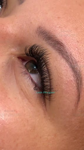 LeilaCox-LashDesigner- Extenção de Cilios: cílios em Guilhermina, Praia Grande (foto 3)