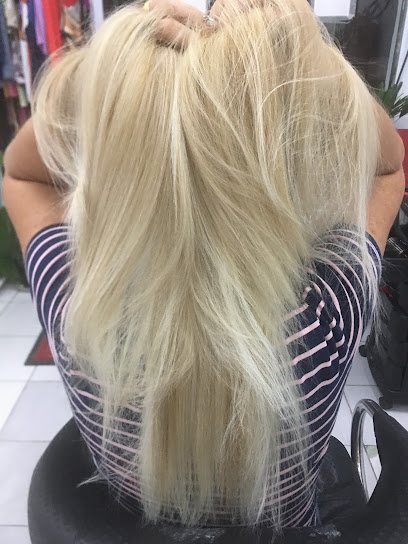 Nandoo Hairdresser: cabelo em Sítio do Campo, Praia Grande