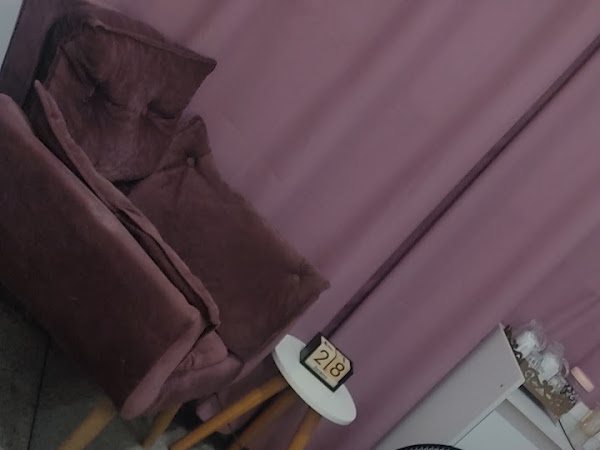 Débora Alvarenga: estética em Conjunto Residencial Humaitá, São Vicente