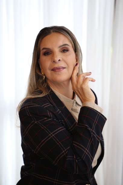 Dra Célia Nascimento: estética em Boqueirão, Praia Grande