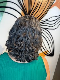 Topíssima Cachos: cabelo em Vila Sonia, Praia Grande (foto 3)