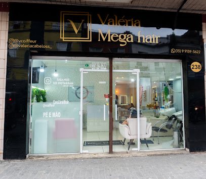 Valéria Coiffeur: cabelo em Centro, São Vicente