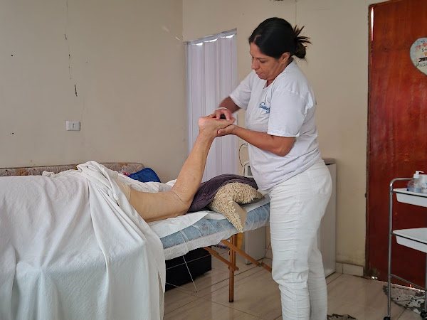 (D&DMassagem) Massoterapeuta Daniele Sinareli: estética em Vila Caiçara, Praia Grande