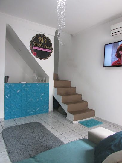 Beth Dias: salão de beleza em Nova Mirim, Praia Grande