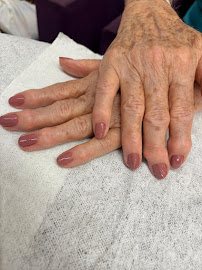manicure e pedicure domiciliar: unhas em Vila Tupi, Praia Grande (foto 3)