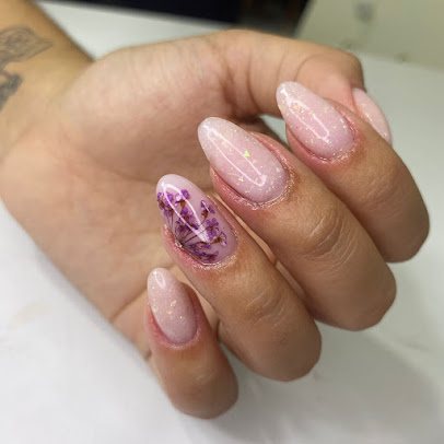 Carolina Mendes Nail Designer: unhas em Vila Cascatinha, São Vicente (foto 3)