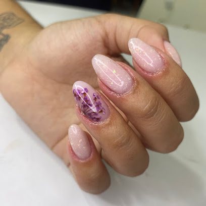 Carolina Mendes Nail Designer: unhas em Vila Cascatinha, São Vicente (foto 2)