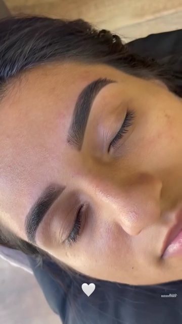 Estúdio Bruna Santos: salão de beleza em Boqueirão, Praia Grande