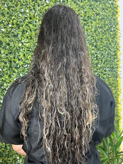 Studio Isabelly Coiffeur: cabelo em Centro, São Vicente