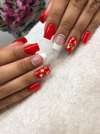 Studio Stefany Nails: unhas em Jardim Romar, Peruíbe