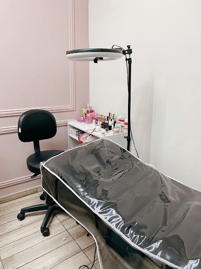 Joyce Silva brows: sobrancelhas em Jardim Costa e Silva, Cubatão