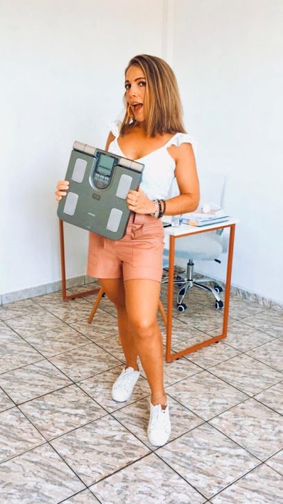 Tatiane Aguiar Saúde e Beleza: salão de beleza em Quietude, Praia Grande