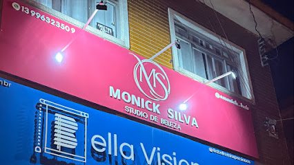 Monick Silva: cabelo em Centro, São Vicente