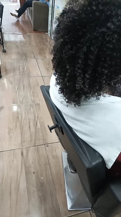 Patrícia curls: salão de beleza em Vila Paulista, Cubatão