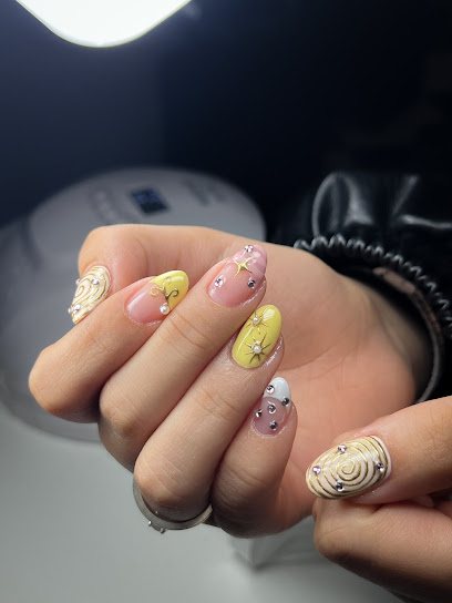 Studio Hevelyn Rocha Nails: unhas em Quietude, Praia Grande