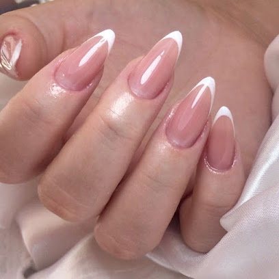 Studio Carolina Barbosa: unhas em Jardim Independencia, São Vicente