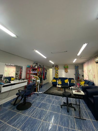 Salão do Mineiro: salão de beleza em Vila Tupi, Praia Grande