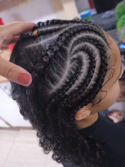 SimoneCavalcantiHairStylis: cabelo em SAMAMBAIA, Praia Grande