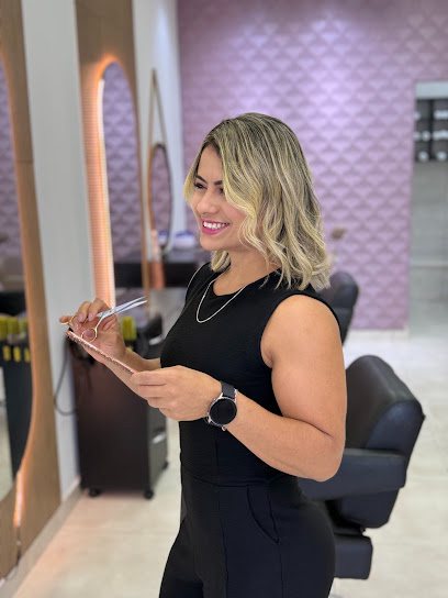 Studio Juliana Gonçalves: cabelo em Boqueirão, Praia Grande