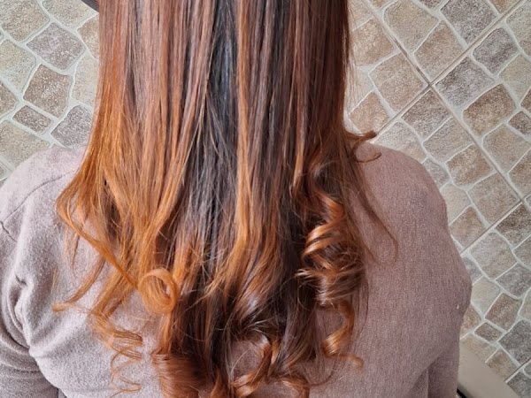 Thais Studio Hair: cabelo em Vila Caiçara, Praia Grande (foto 2)