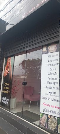 Studio Alana Souza: salão de beleza em Balneário Esmeralda, Praia Grande