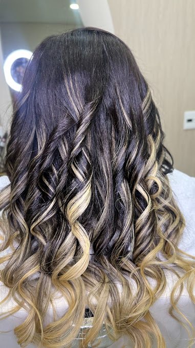 Studio 𝕁𝕧 𝕤𝕥𝕪𝕝𝕖: salão de beleza em Boqueirão, Praia Grande (foto 2)