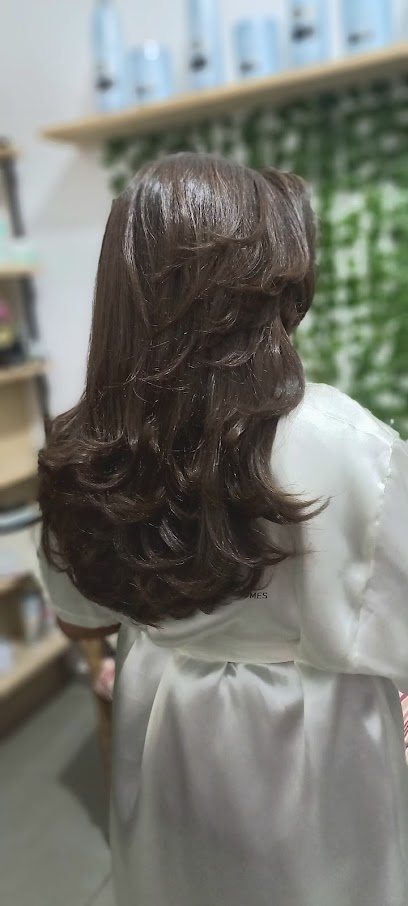 NG Studio Hair by Nataly Gomes: cabelo em Vila Jockei Clube, São Vicente
