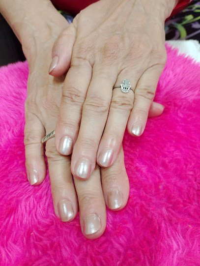 Unhas da Márcia: unhas em Ribeirópolis, Praia Grande