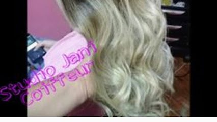 Studio Jani Coiffeur: cabelo em Jardim Nova Republica, Cubatão
