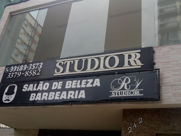 Studio RR: salão de beleza em Itararé, São Vicente