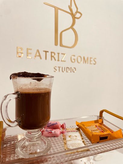 Designer Beatriz: cílios em Centro, São Vicente