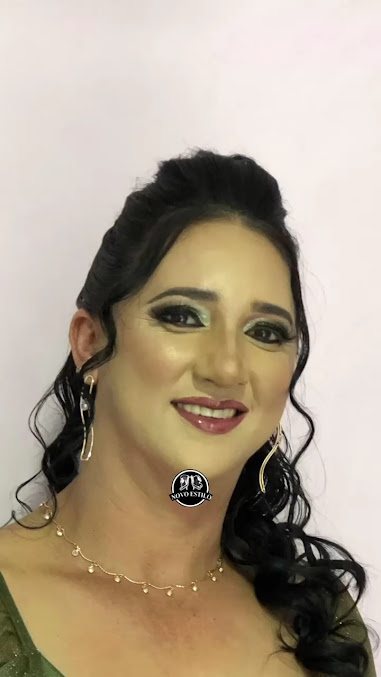 Salão de Beleza & Cabelereiro e Barbearia Novo Estilo: salão de beleza em Anhanguera, Praia Grande