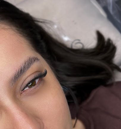 Clara Ramiro Aesthetic Beauty: salão de beleza em Boqueirão, Praia Grande