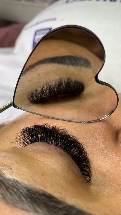 Studio Luxxo: salão de beleza em Vila Nova, Cubatão