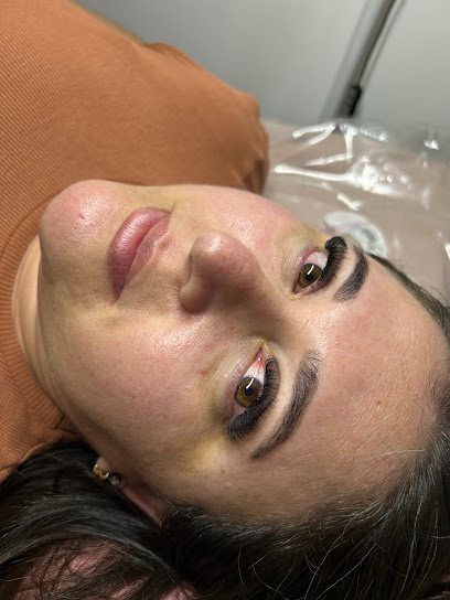 vmarquesbeauty__: salão de beleza em Jardim Caraguava, Peruíbe