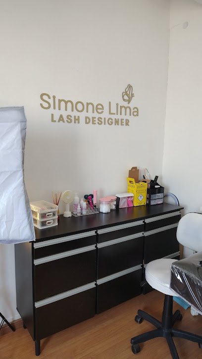 Simone Lima Lash designer: cílios em Boqueirão, Praia Grande